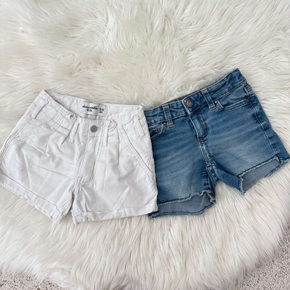 ⭐️3 for $20⭐️ Abercrombie Kids White and Blue Denim Shorts